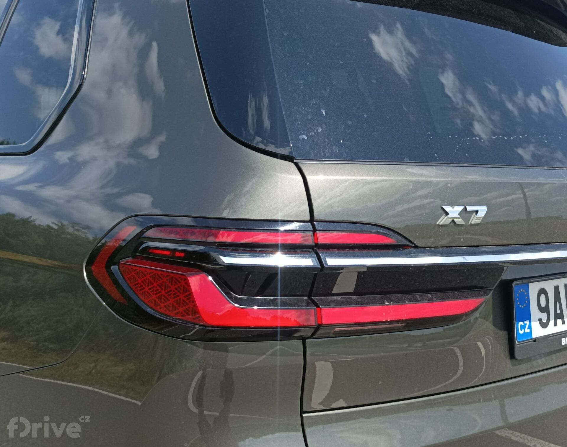 BMW X7 M60i xDrive (2023)