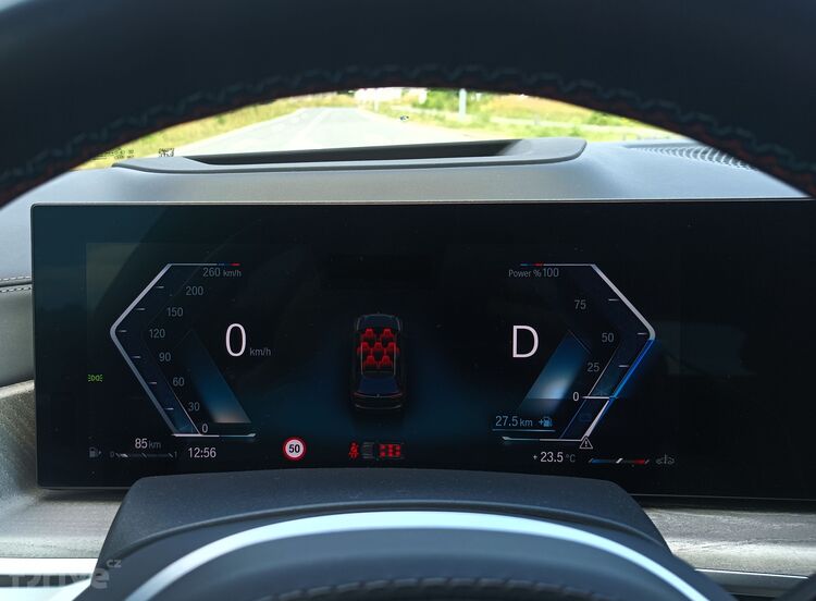 BMW X7 M60i xDrive (2023)