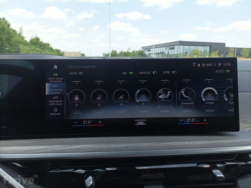 BMW X7 M60i xDrive (2023)