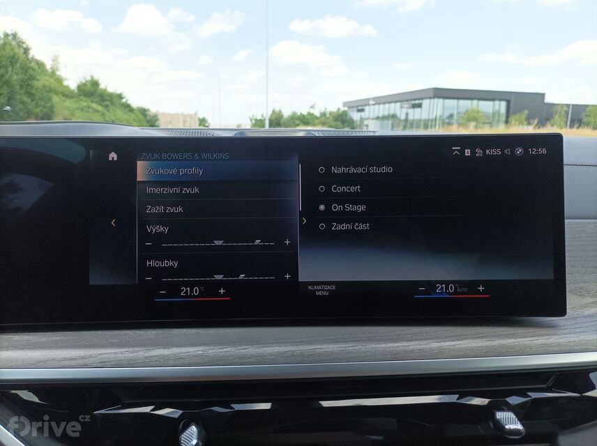 BMW X7 M60i xDrive (2023)