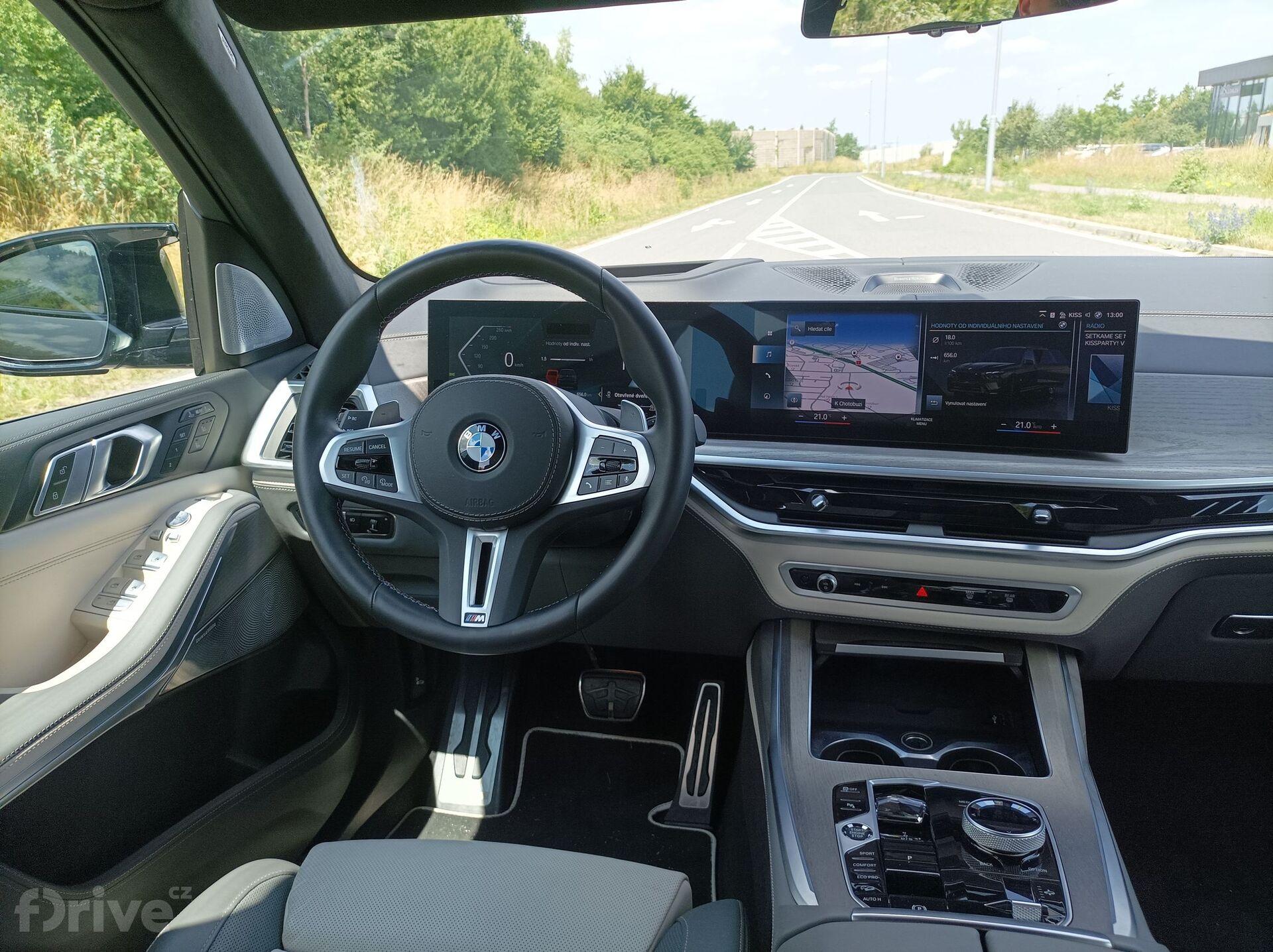 BMW X7 M60i xDrive (2023)