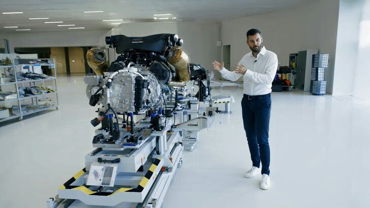 Bugatti Tourbillon a Mate Rimac