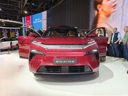 BYD Atto 8