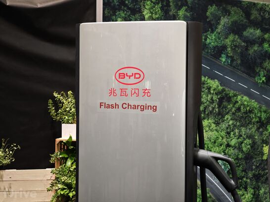 BYD Flash Charging