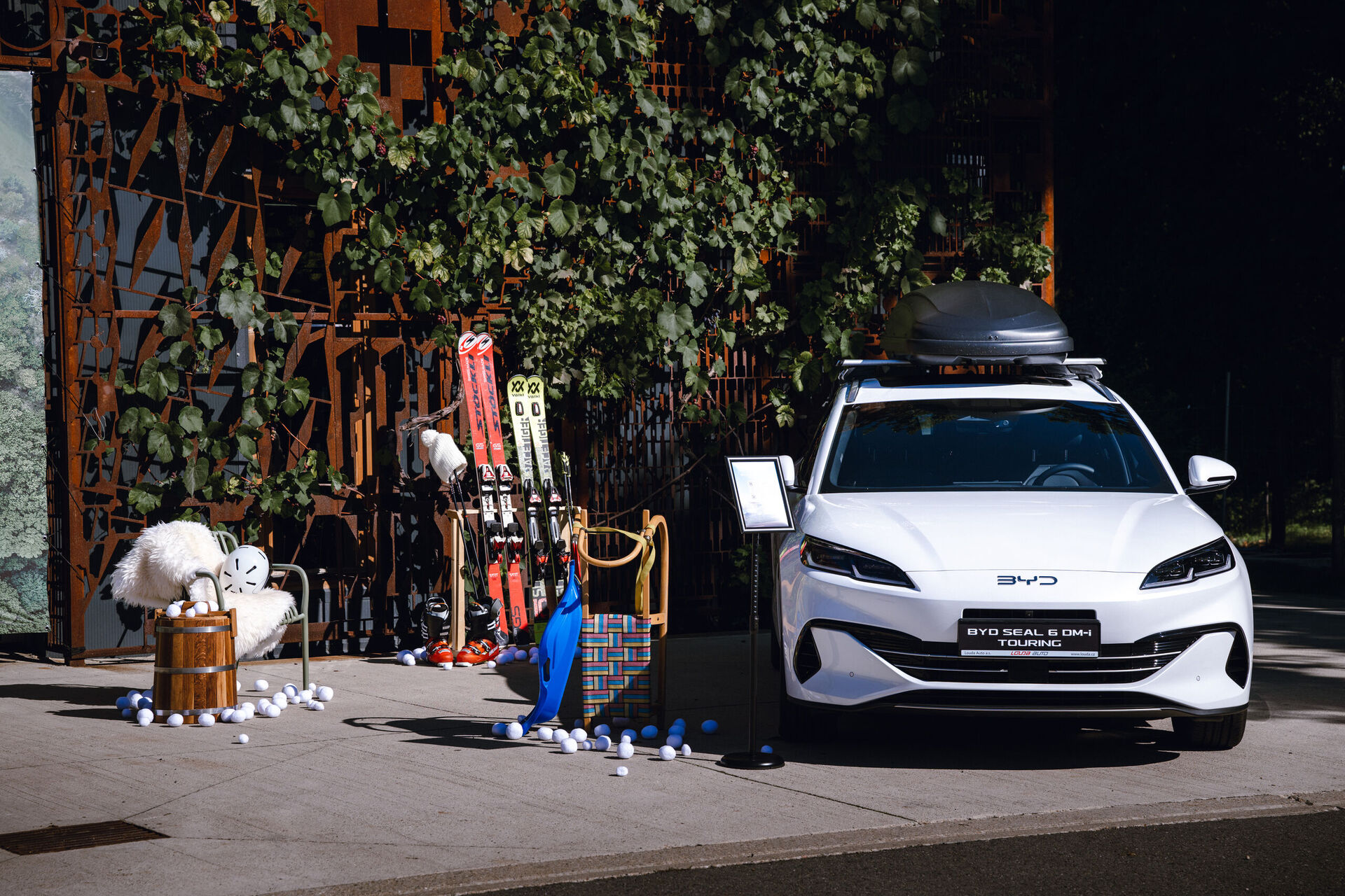 BYD Seal 6 DM-i Touring