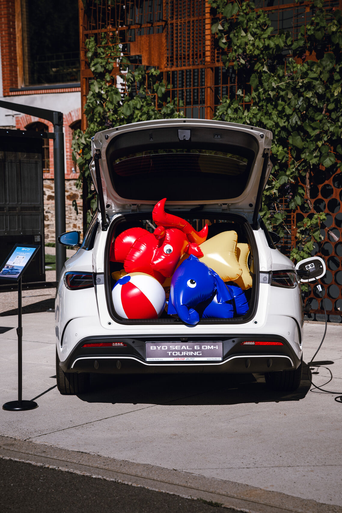 BYD Seal 6 DM-i Touring