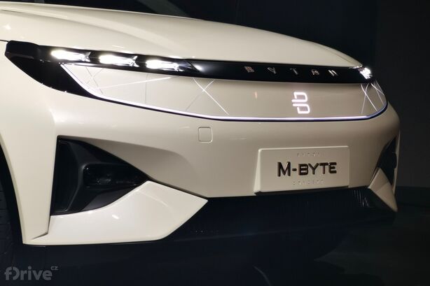 Byton M-Byte
