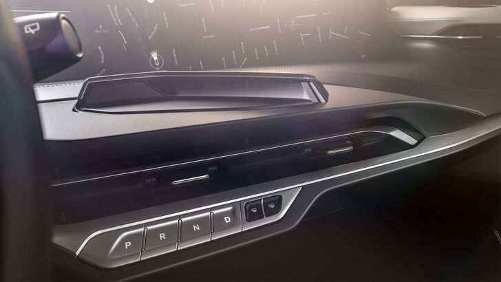 Byton M-Byte interiér