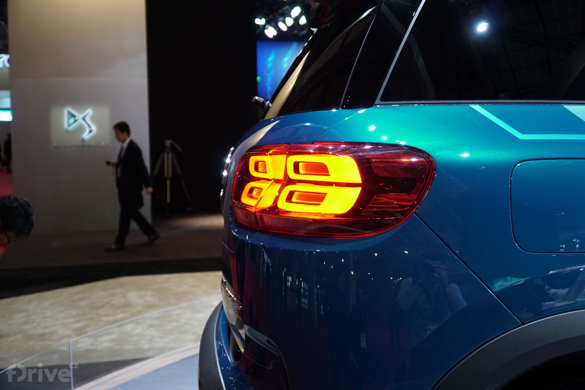 C5 Aircross Hybrid Concept