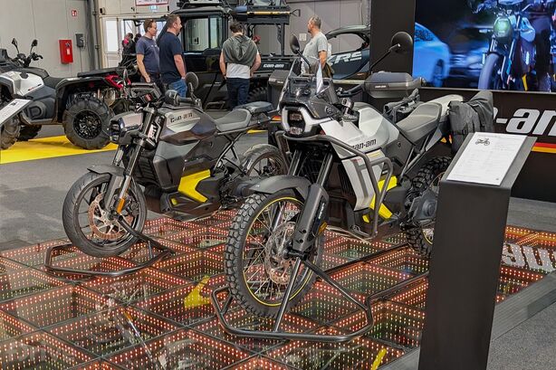 Česká premiéra modelů Pulse a Origin od Can-Am