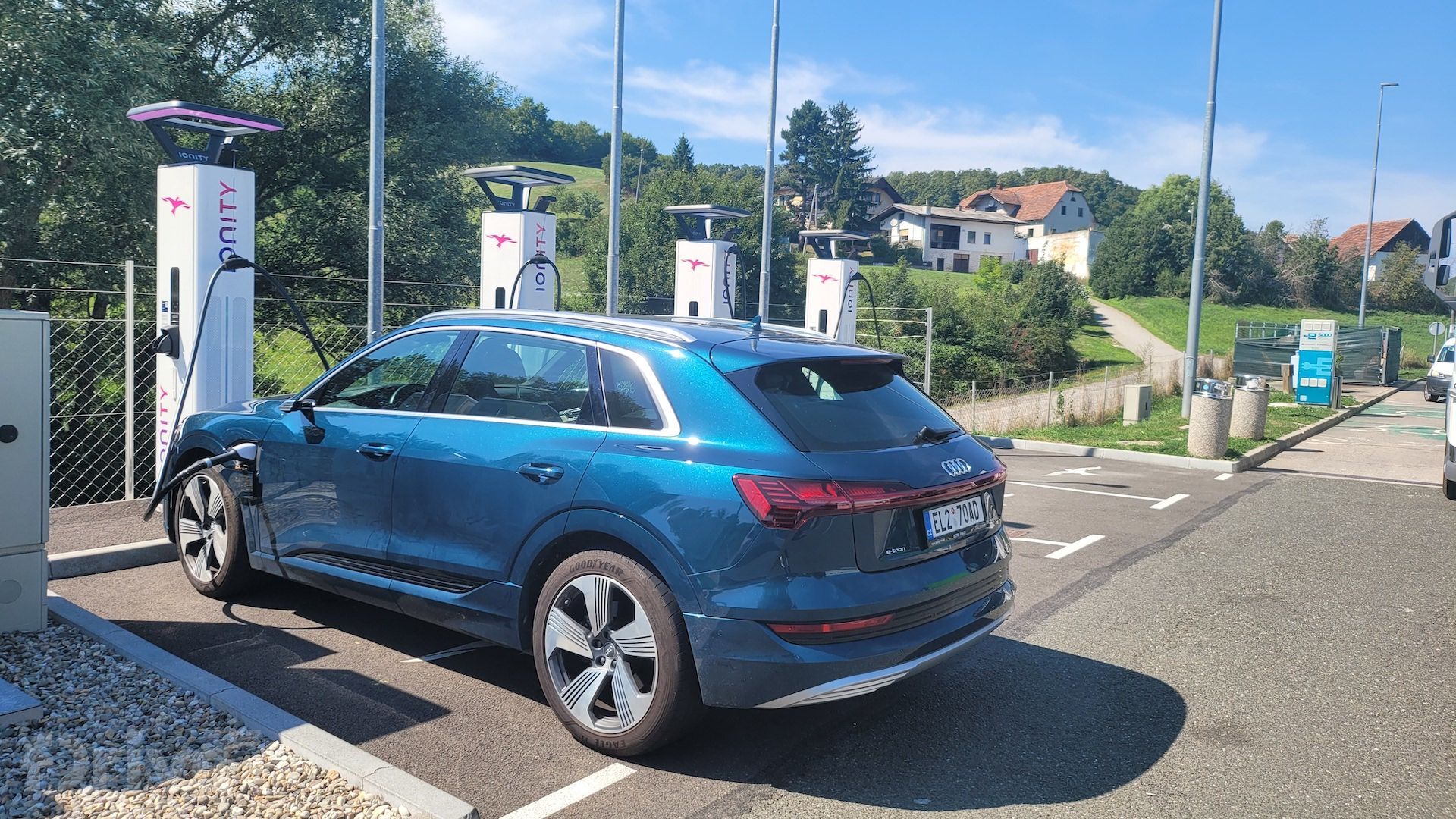 Cesta do Chorvatska  - Audi e-tron