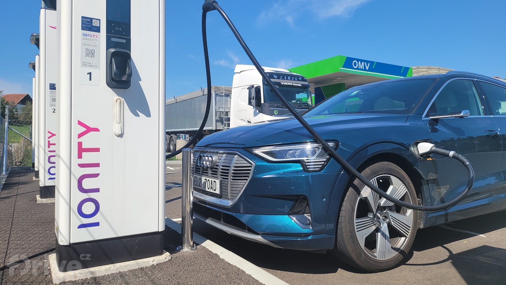 Cesta do Chorvatska  - Audi e-tron