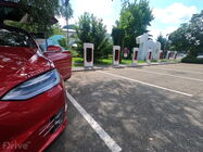 Cesta do Chorvatska - Tesla Model X