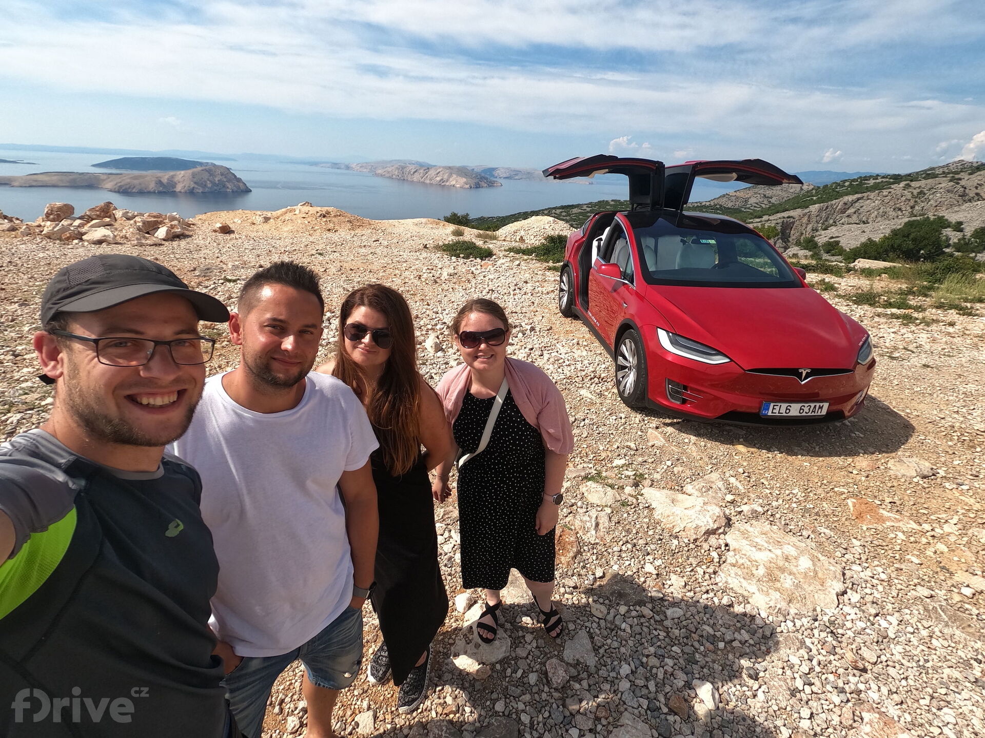 Cesta do Chorvatska - Tesla Model X a tým Teslicka.cz