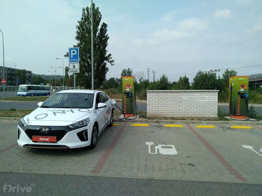 ČEZ, Beroun, ul. Na Podole, parkoviště u nádraží
