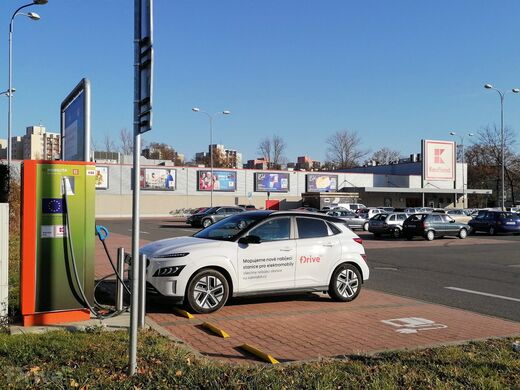 ČEZ, Bohumín, ul. 9. května, hypermarket Kaufland