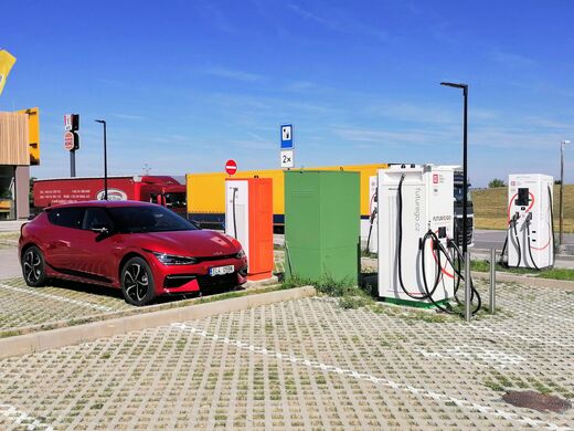 ČEZ, dálnice D1, exit 66 - Loket, Bageterie Boulevard