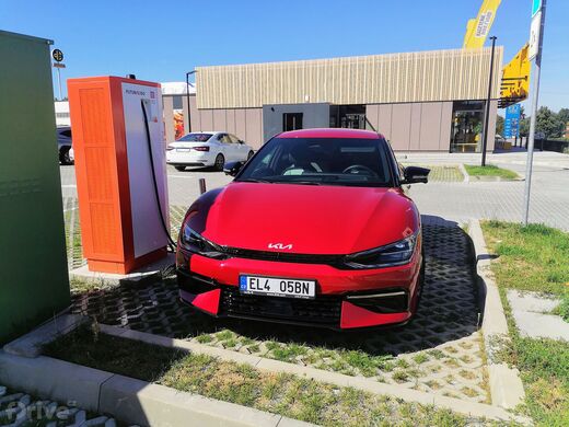 ČEZ, dálnice D1, exit 66 - Loket, Bageterie Boulevard