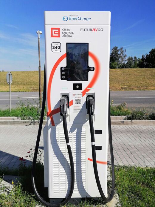 ČEZ, dálnice D1, exit 66 - Loket, Bageterie Boulevard