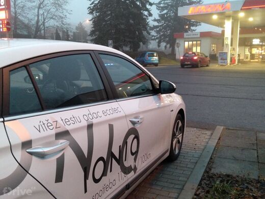 ČEZ, Domažlice, Kozinova ul., ČS Benzina