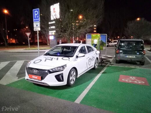 ČEZ, Hodonín, Okružní ul., supermarket Kaufland