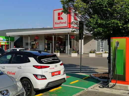 ČEZ, Hodonín, Okružní ul., supermarket Kaufland