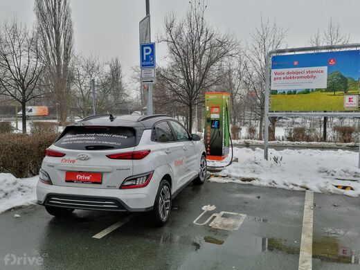 ČEZ, Hradec Králové, Pilnáčkova ul., hypermarket Kaufland