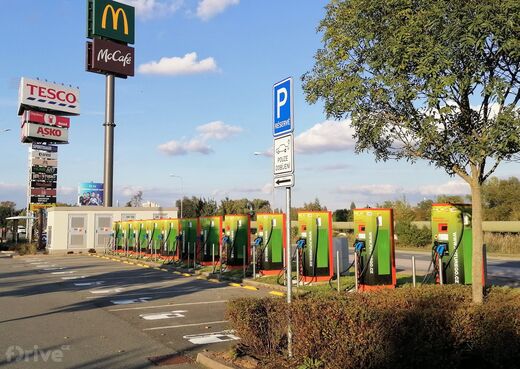 ČEZ, Hradec Králové, Rašínova tř., McDonald´s u