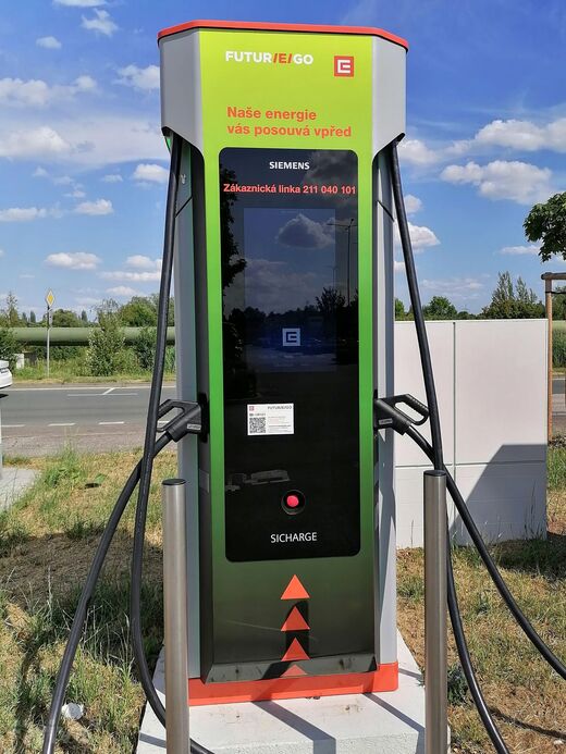 ČEZ, Hradec Králové, Rašínova tř., McDonald´s u