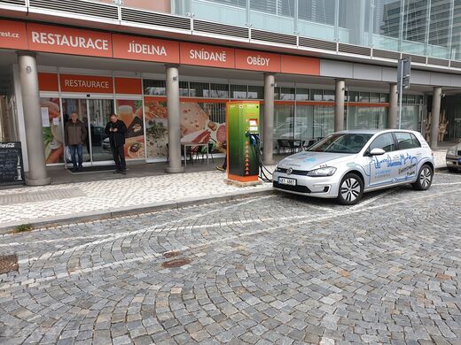 ČEZ, Hradec Králové, Zákaznické centrum u hlavního nádraží