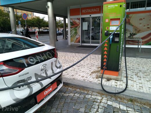 ČEZ, Hradec Králové, Zákaznické centrum u hlavního nádraží