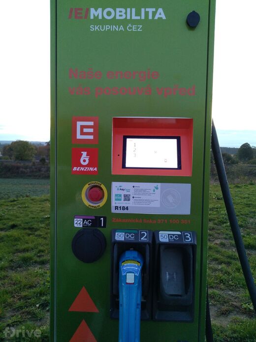 ČEZ, Hradec nad Svitavou, silnice č. 43, ČS Benzina