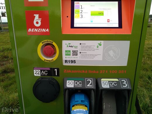 ČEZ, Kladruby, vedle dálnice D5, km. 111, směr Rozvadov