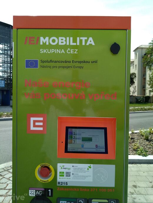 ČEZ, Kolín, ul. Dukelských hrdinů, vlakové nádraží Kolín