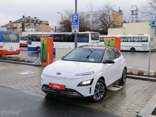 ČEZ, Kolín, ul. Dukelských hrdinů, vlakové nádraží Kolín