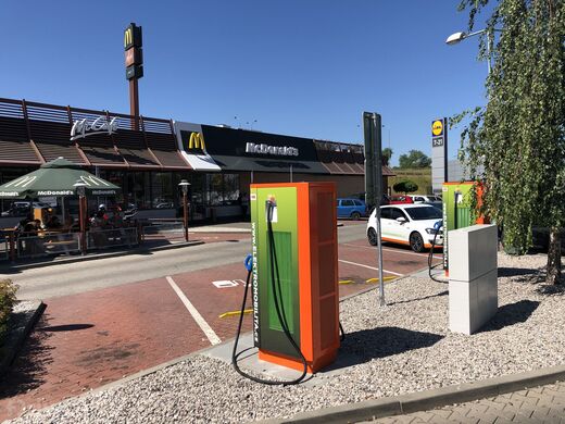 ČEZ, McDonald's, Karlovy Vary