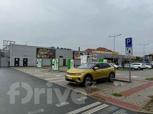 ČEZ, Mělník, Pražská ul., supermarket Billa