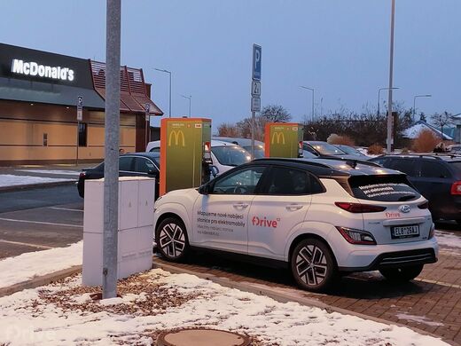 ČEZ, Most, Velebudická ul., McDonald´s