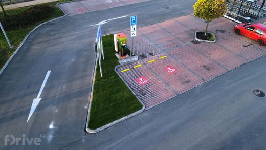 ČEZ, Nymburk, Kolínská ul., OC Kaufland