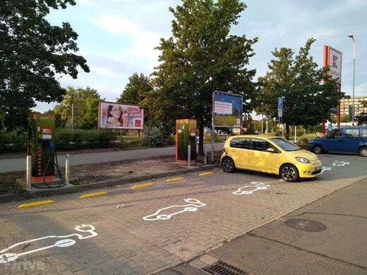 ČEZ, Ostrava - Zábřeh, Výškovická ul., supermarket Kaufland