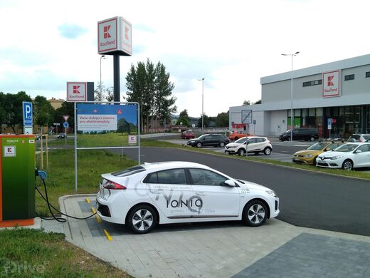 ČEZ, Ostrov nad Ohří, Kaufland