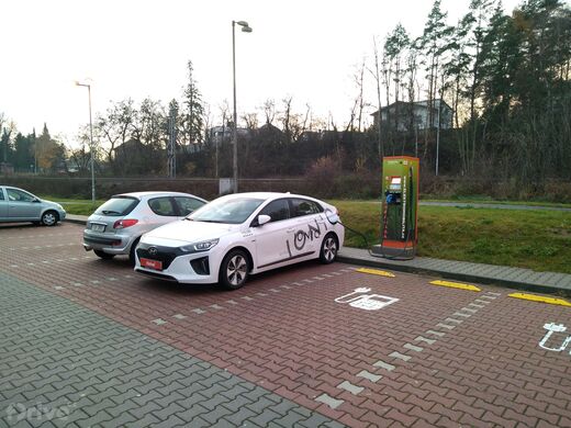 ČEZ, Písek, restaurace McDonald's