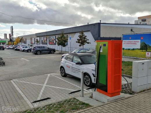 ČEZ, Praha 13 - Stodůlky, ul. Pod Hranicí, hypermarket Kaufland