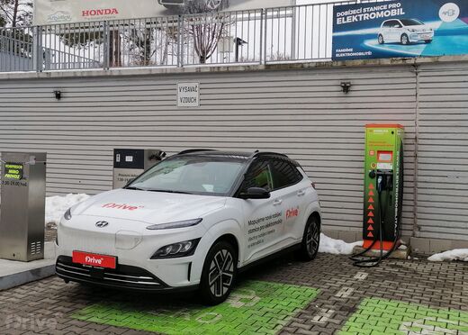 ČEZ, Praha 3 - Jarov, Osiková ul., autosalon Auto Jarov