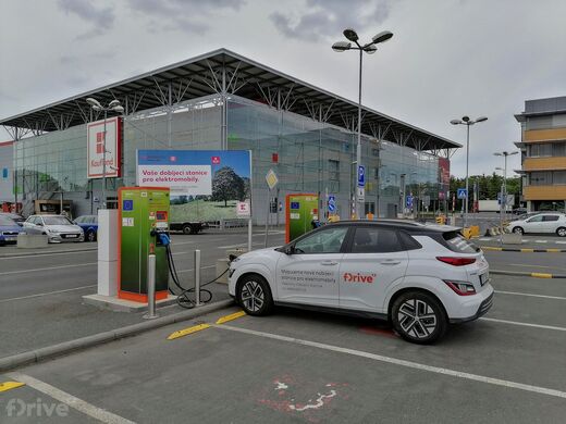 ČEZ, Praha 6 - Vypich, Bělohorská ul., hypermarket Kaufland