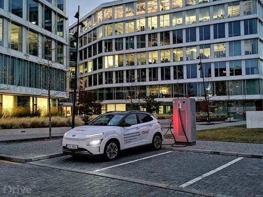 ČEZ, Praha 7 - Holešovice, ul. Železničářů, budova Visionary