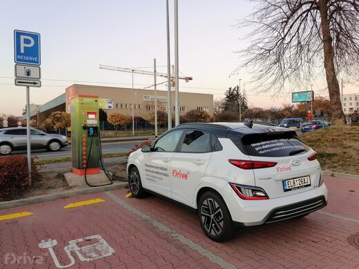 ČEZ, Praha 9 - Hloubětín, Poděbradská ul., McDonald´s