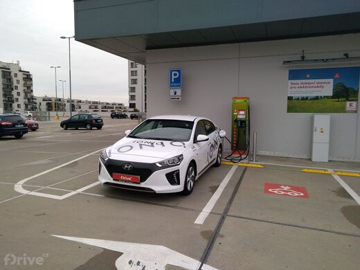 ČEZ, Praha 9 - Jarov, supermarket Kaufland
