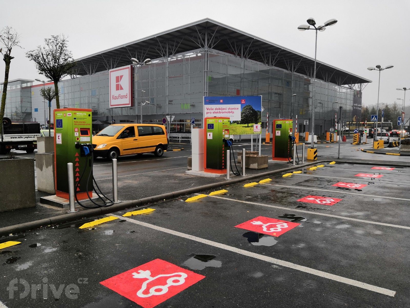 ČEZ, Praha Vypich - Kaufland