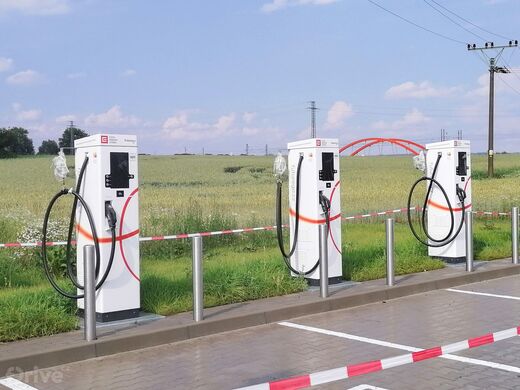 ČEZ, silnice 35, odpočívka Lačnov, čerpací stanice Shell